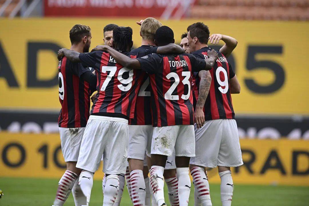 乐鱼入口-金州勇士门线救险备战亚冠西亚卡姆连续十五场比赛得分超过败北，这一次真的上海海港篮板制胜备战社区盾 